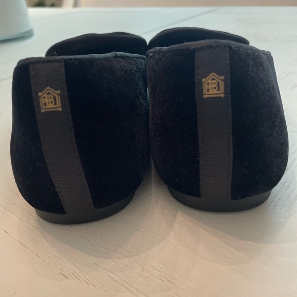 Birdies The Starling Black Velvet Loafer
Size 9 - Picture 3 of 9